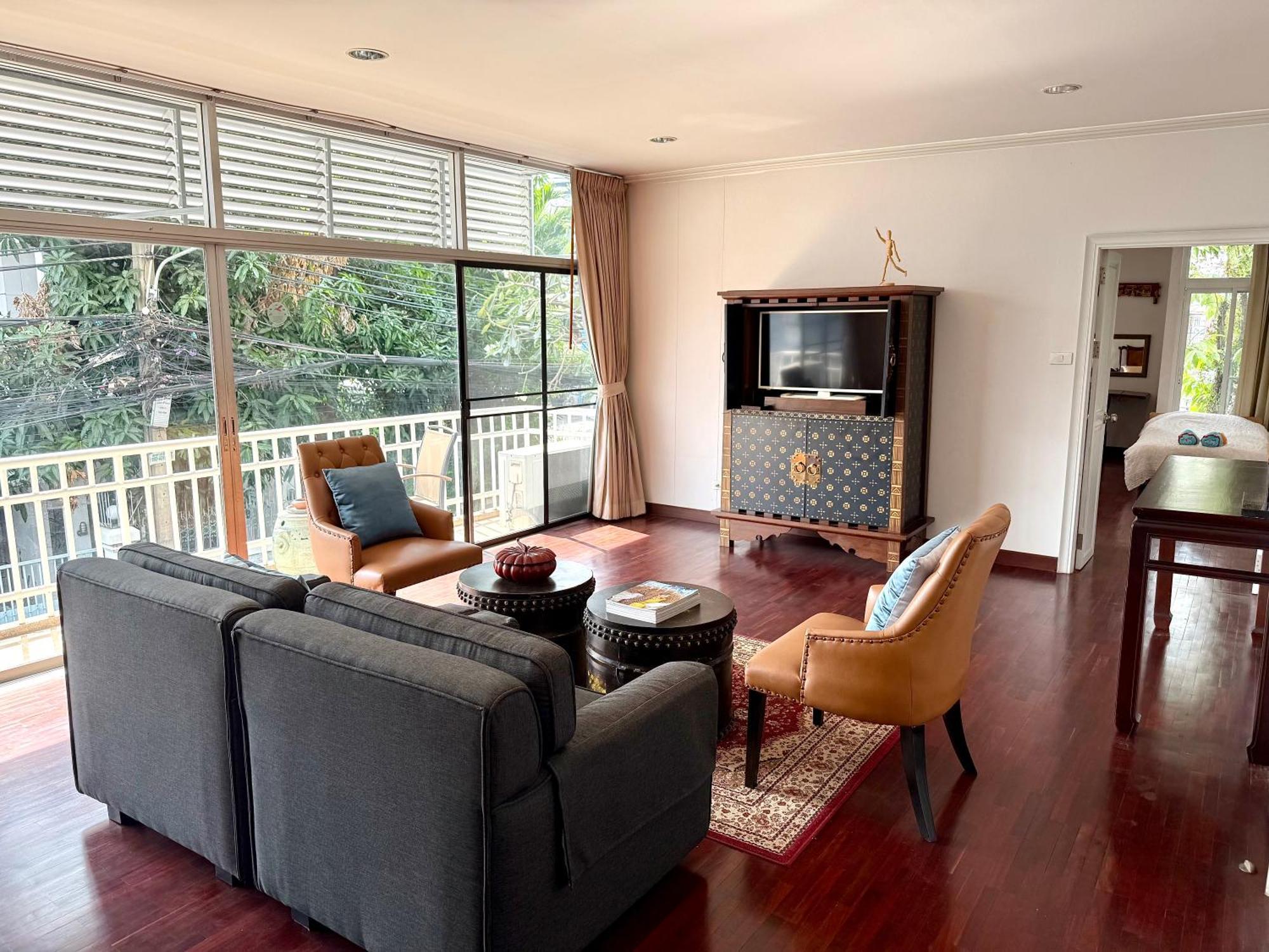 Samsen Suites Spacious 2Br Contemporary Thai Style Bangkok Ngoại thất bức ảnh