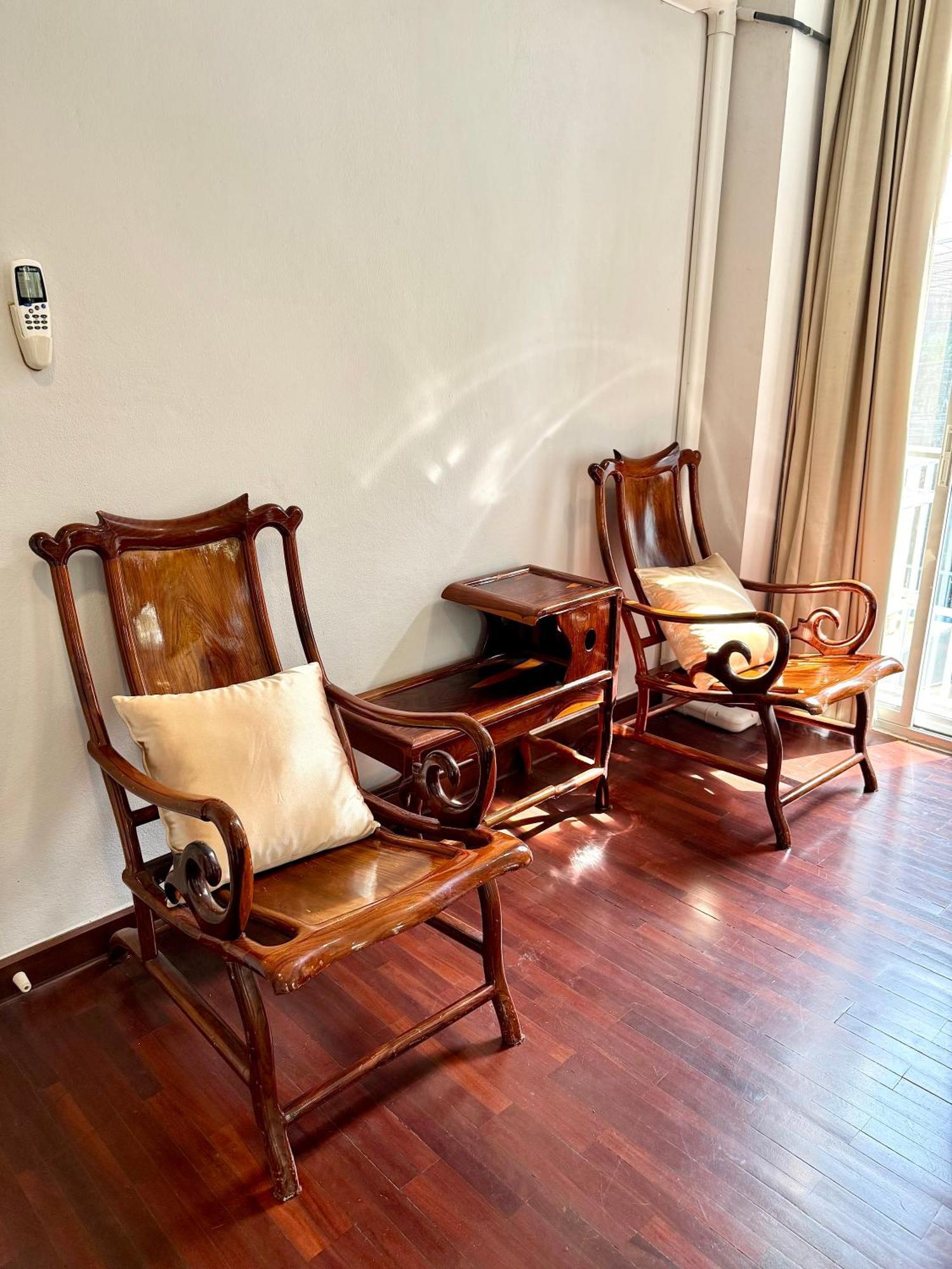 Samsen Suites Spacious 2Br Contemporary Thai Style Bangkok Ngoại thất bức ảnh